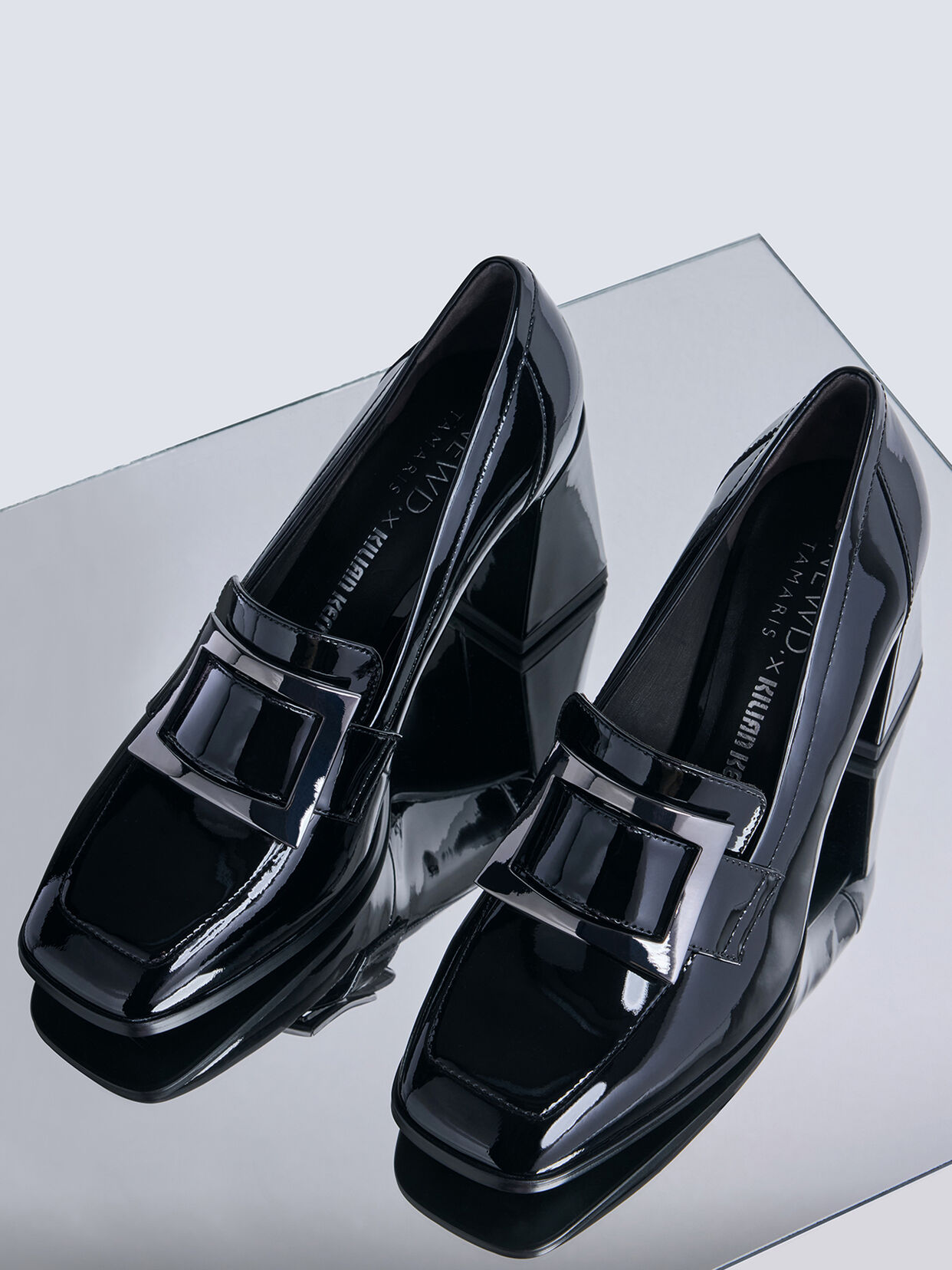 Ledertrotteur - schwarz, BLACK PATENT, hi-res