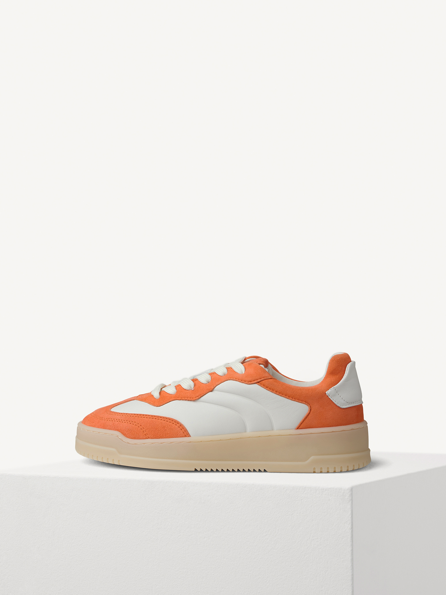 Basket en cuir - orange